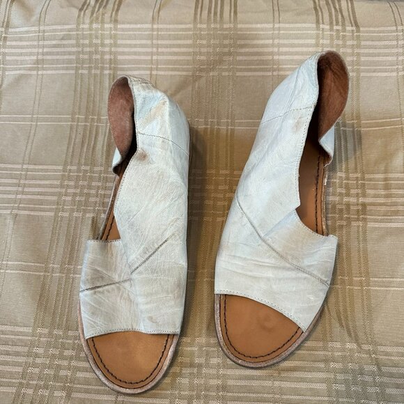 Woman Free People Leather Flats White 8.5 - Picture 1 of 3